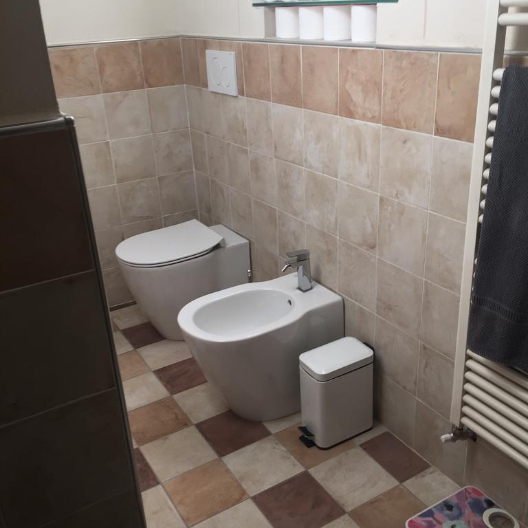 Palazzo Carasi Apartments Кремона Екстериор снимка