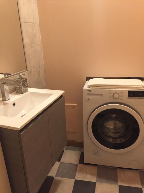 Palazzo Carasi Apartments Кремона Екстериор снимка